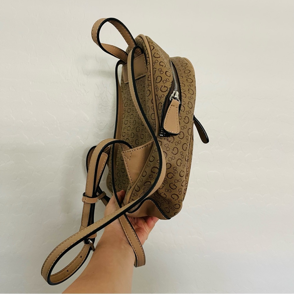 🌸 Guess Brown Mini Backpack with Monogram Design - image 5